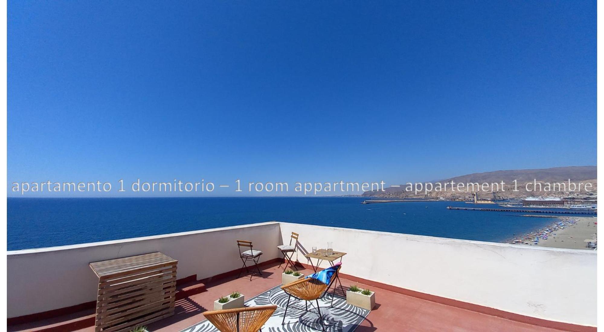 Increible Atico Con Vistas A La Bahia De Almería Buitenkant foto